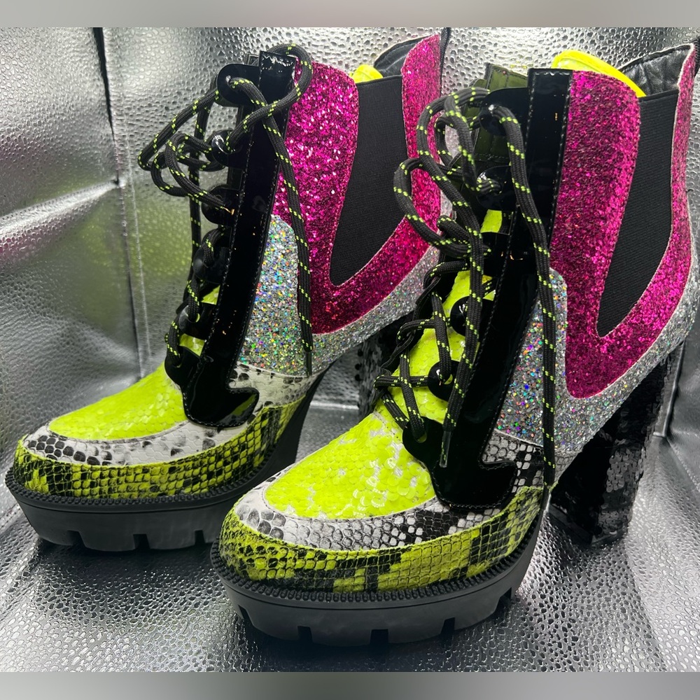 Cape Robin rhinestone hot pink, silver, lime boots